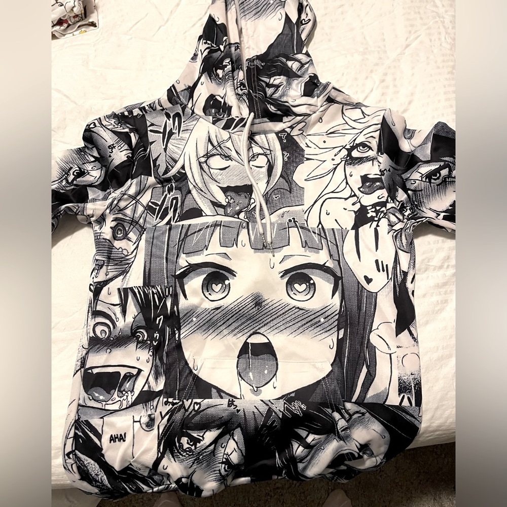 Anime / Manga Graphic Hoodie with Pouch, Black & White, SZ M